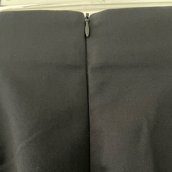 Black Pencil Skirt - Forever 21 - Picture 3 of 4